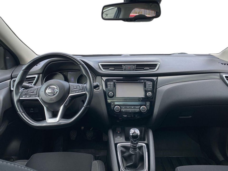 Nissan Qashqai 1,2 Dig-T 115 N-Connecta 5d