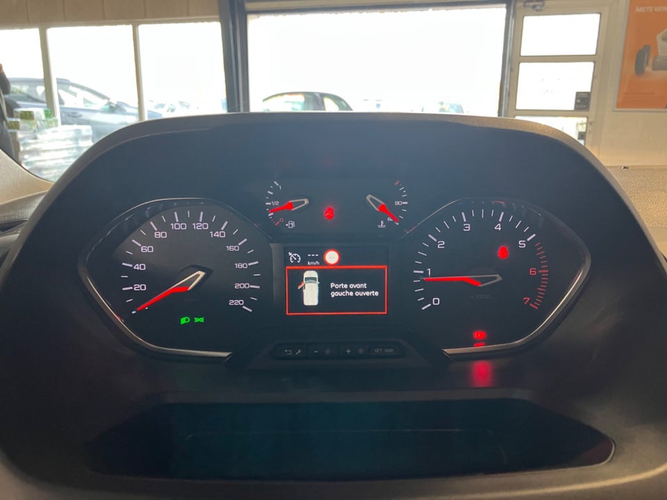 Peugeot Rifter 1,5 BlueHDi 100 L1 Allure 5d