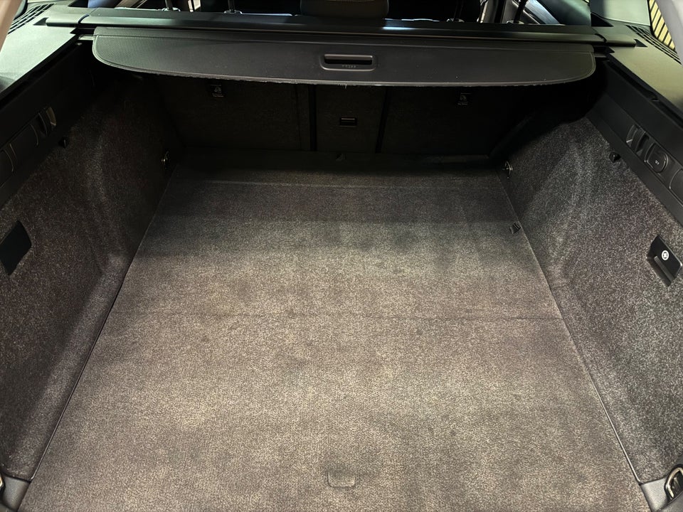 Skoda Superb 1,4 TSi iV Ambition Combi DSG 5d