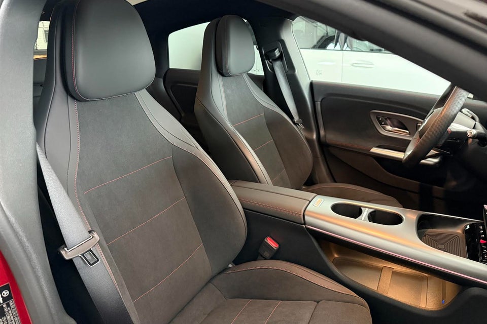 Mercedes CLA250+ EQ AMG Line 4d