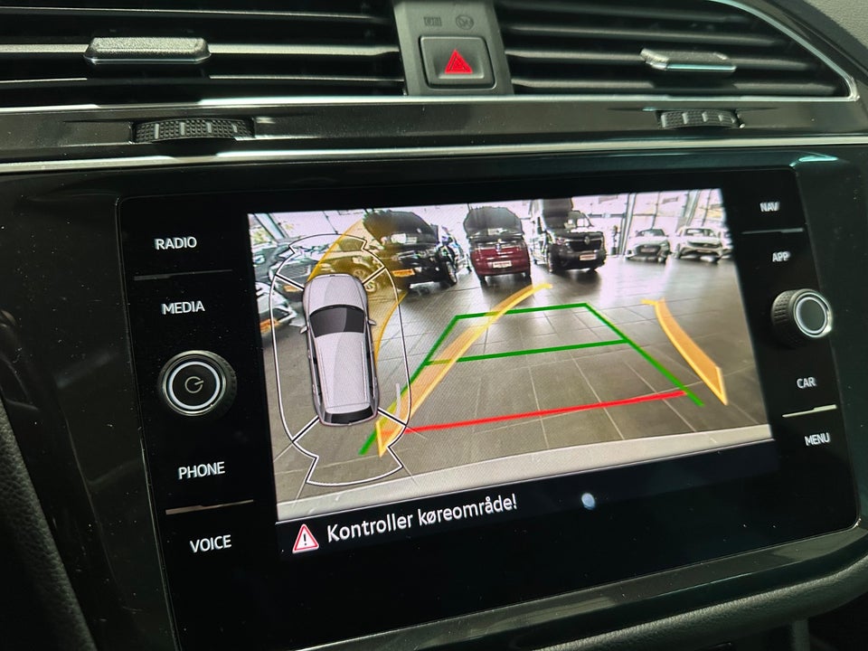 VW Tiguan 1,5 TSi 150 R-line DSG Van 5d