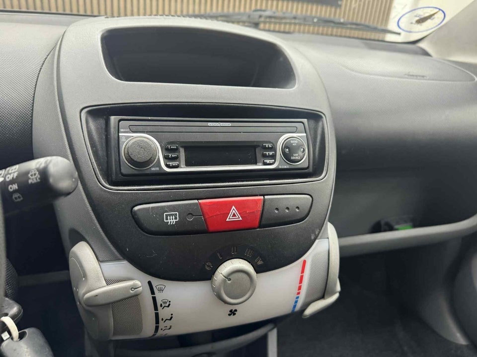 Citroën C1 1,0i  5d