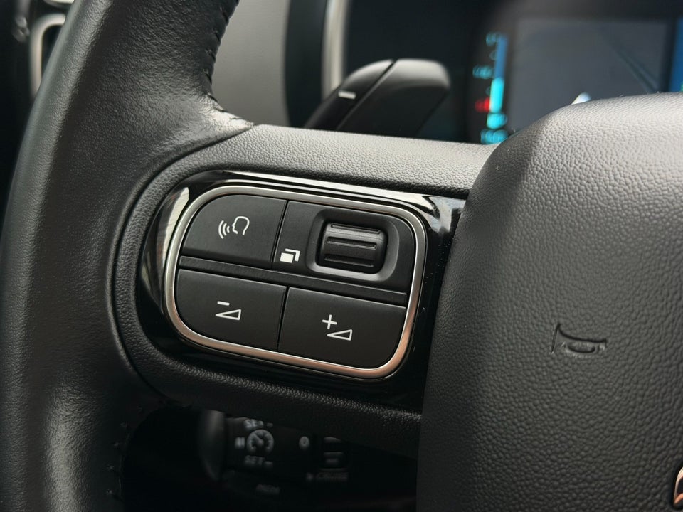Citroën C5 Aircross 1,6 Hybrid Shine Sport EAT8 5d