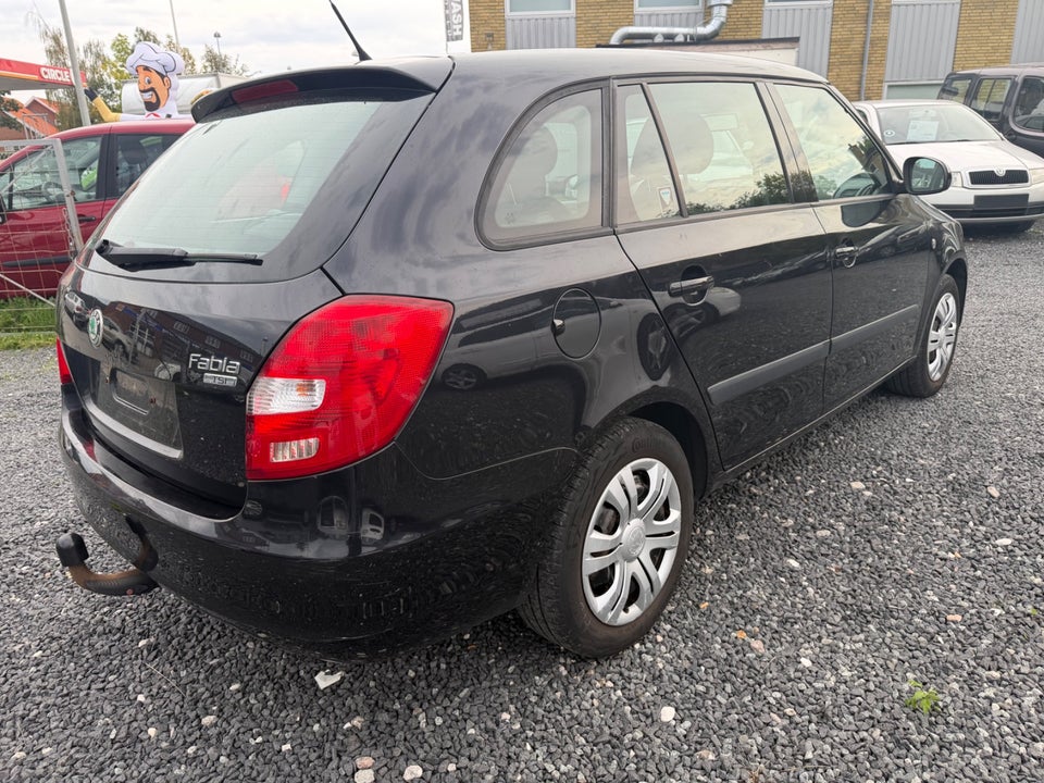 Skoda Fabia 1,2 TSi 86 Ambiente Combi 5d