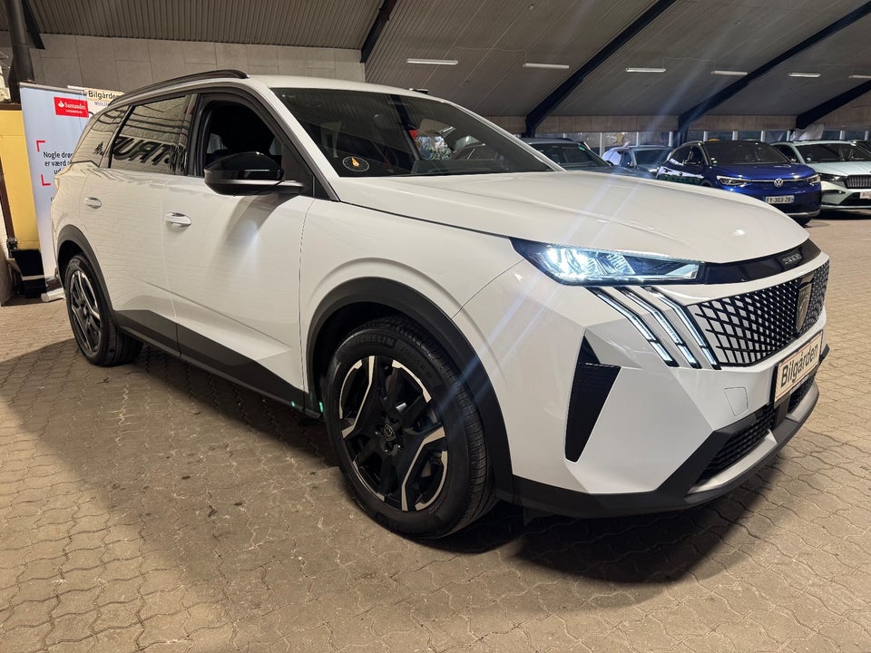 Peugeot e-5008 77 Allure 7prs 5d