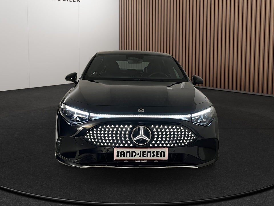 Mercedes CLA350 EQ Progressive 4Matic 4d