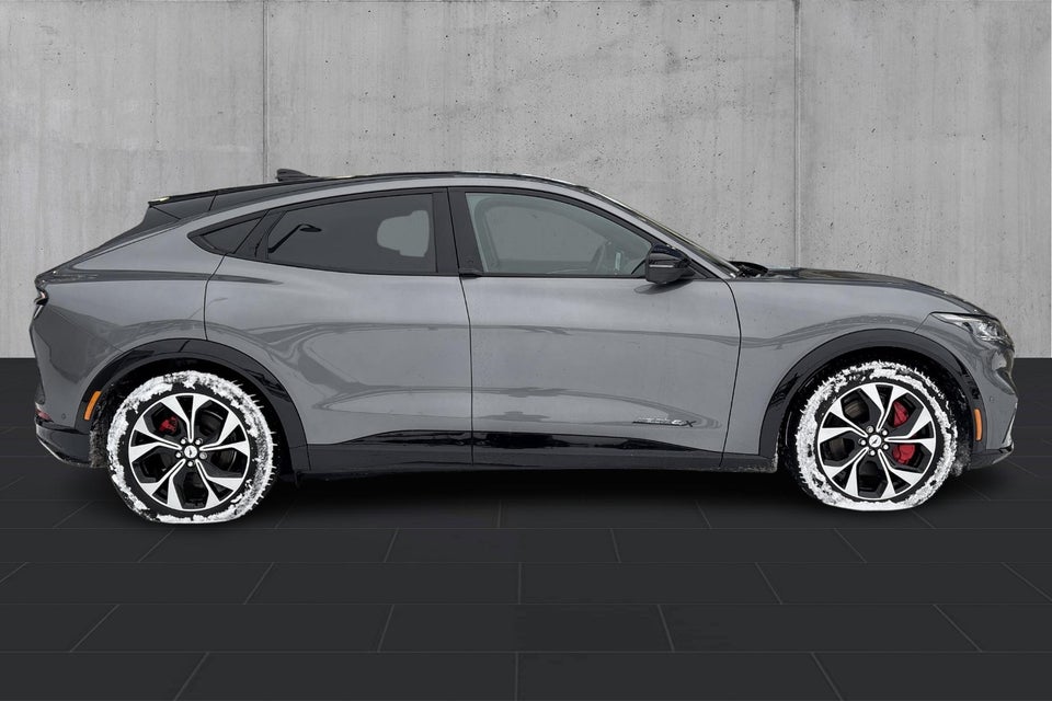 Ford Mustang Mach-E 91 Premium Extended Range AWD 5d