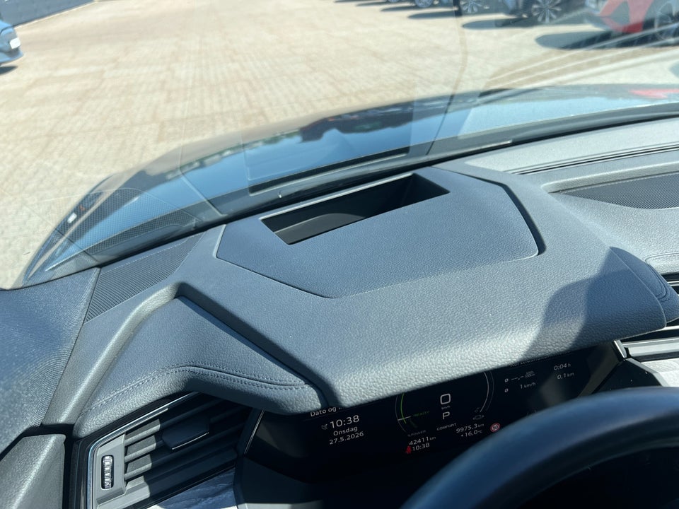 Audi e-tron 55 S-line Sportback quattro 5d