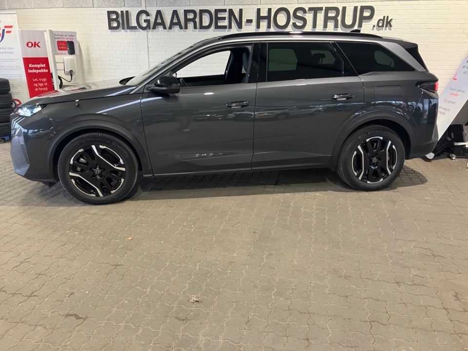 Peugeot e-5008 77 Allure 7prs 5d