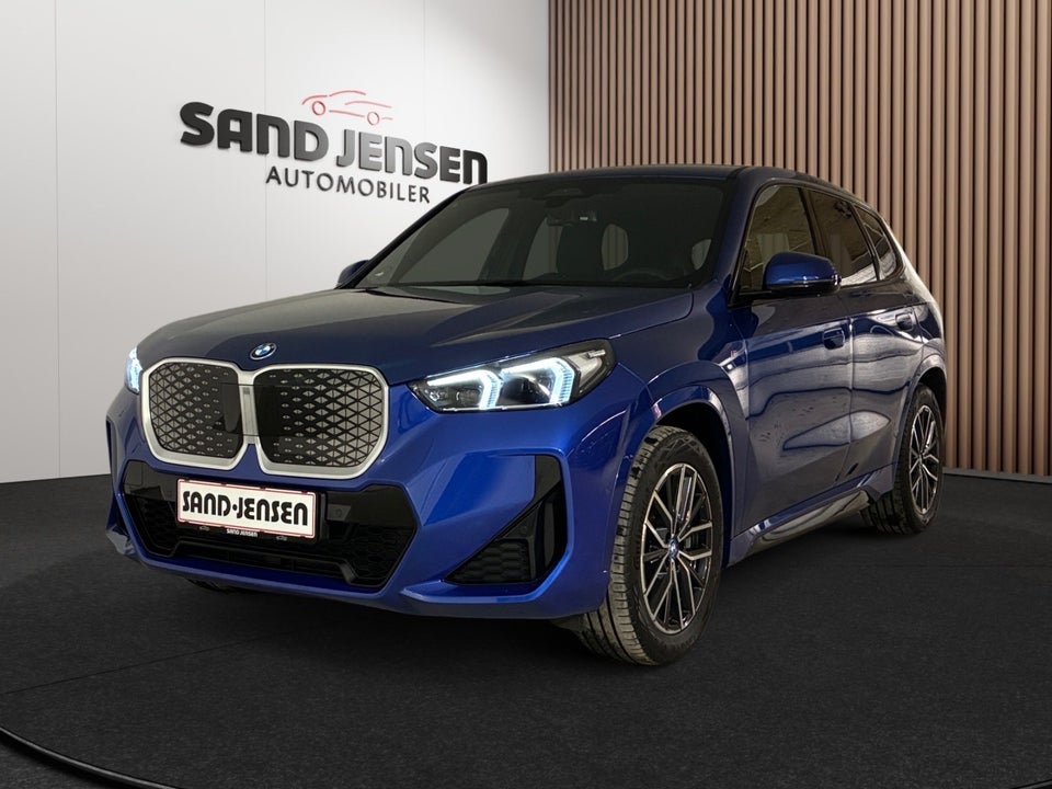 BMW iX1 xDrive30 M-Sport Premium Van 5d