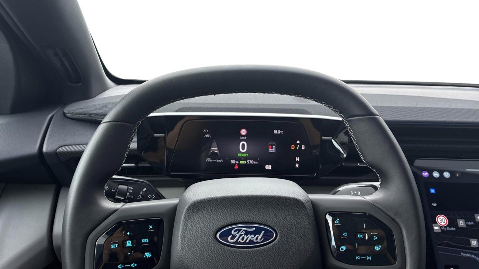 Ford Capri 82 Premium Extended Range 5d