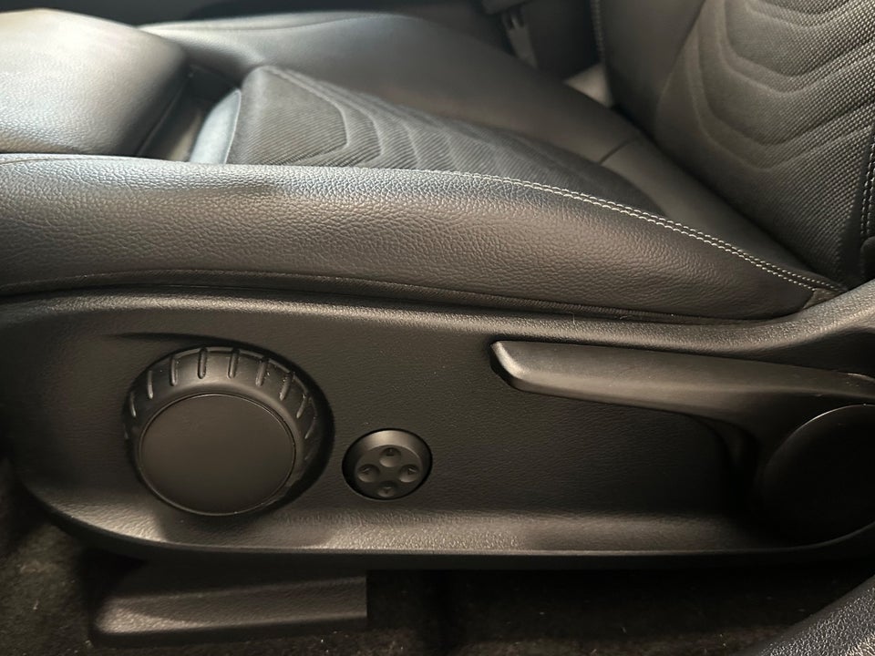 Mercedes EQB250 Progressive 7prs 5d