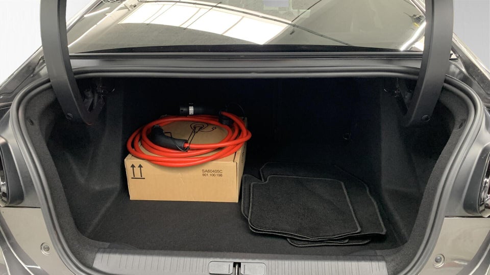 Citroën ë-C4 X 50 Shine Pack 4d