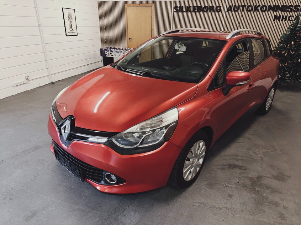 Renault Clio IV 0,9 TCe 90 Expression Sport Tourer 5d