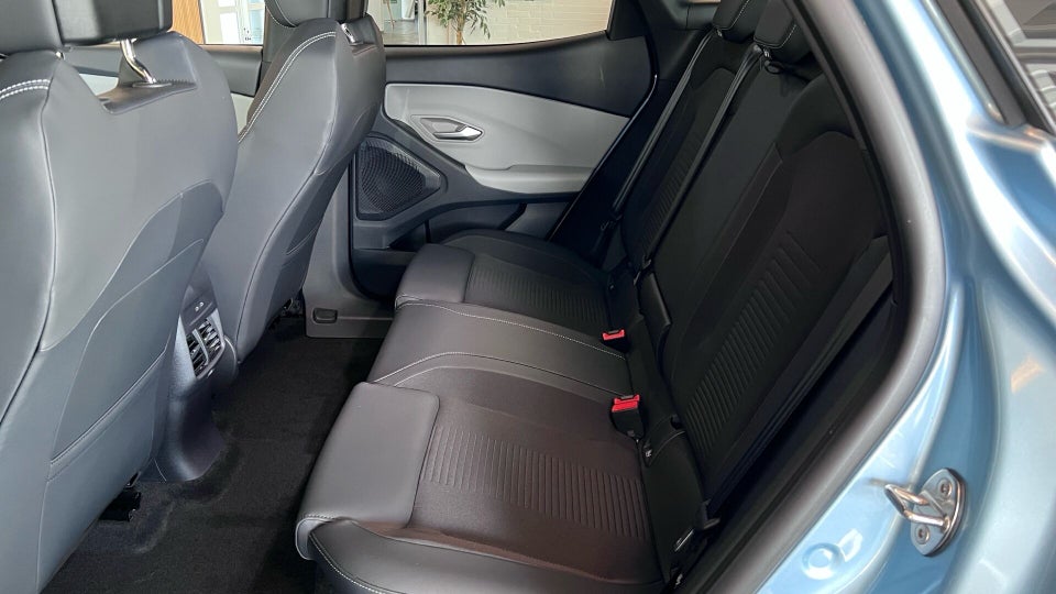 Ford Explorer 52 Select Standard Range 5d