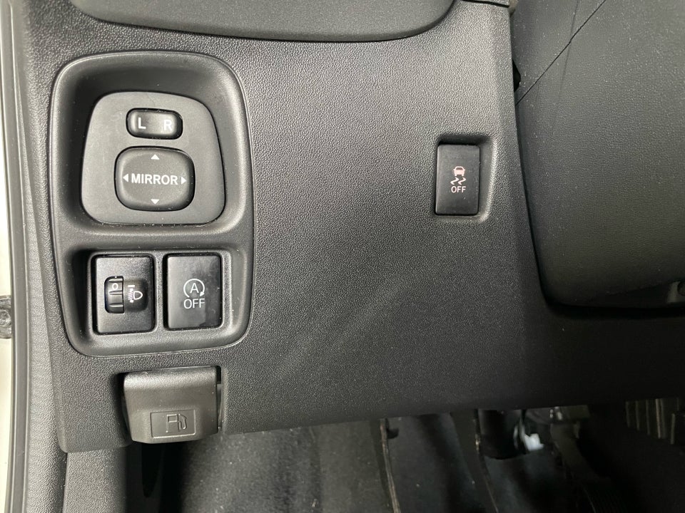 Toyota Aygo 1,0 VVT-i x-plore 5d