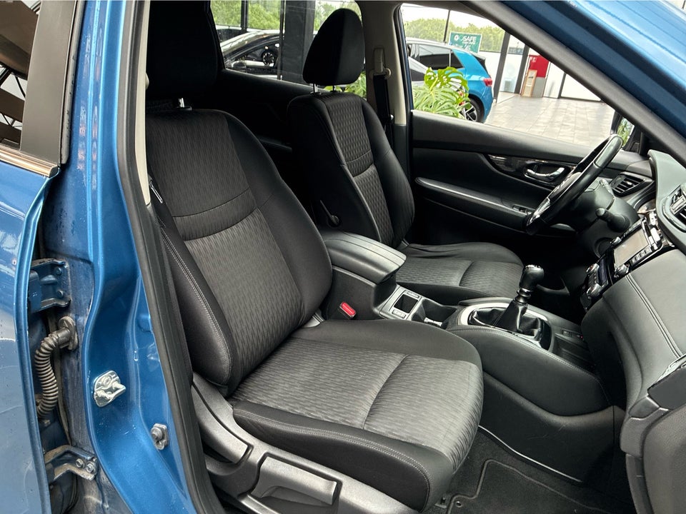 Nissan X-Trail 1,75 dCi 150 N-Connecta 5d