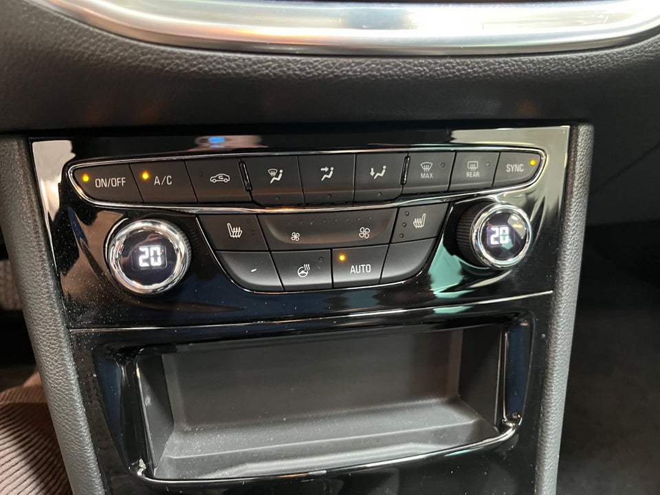 Opel Astra 1,5 D 122 Elegance 5d