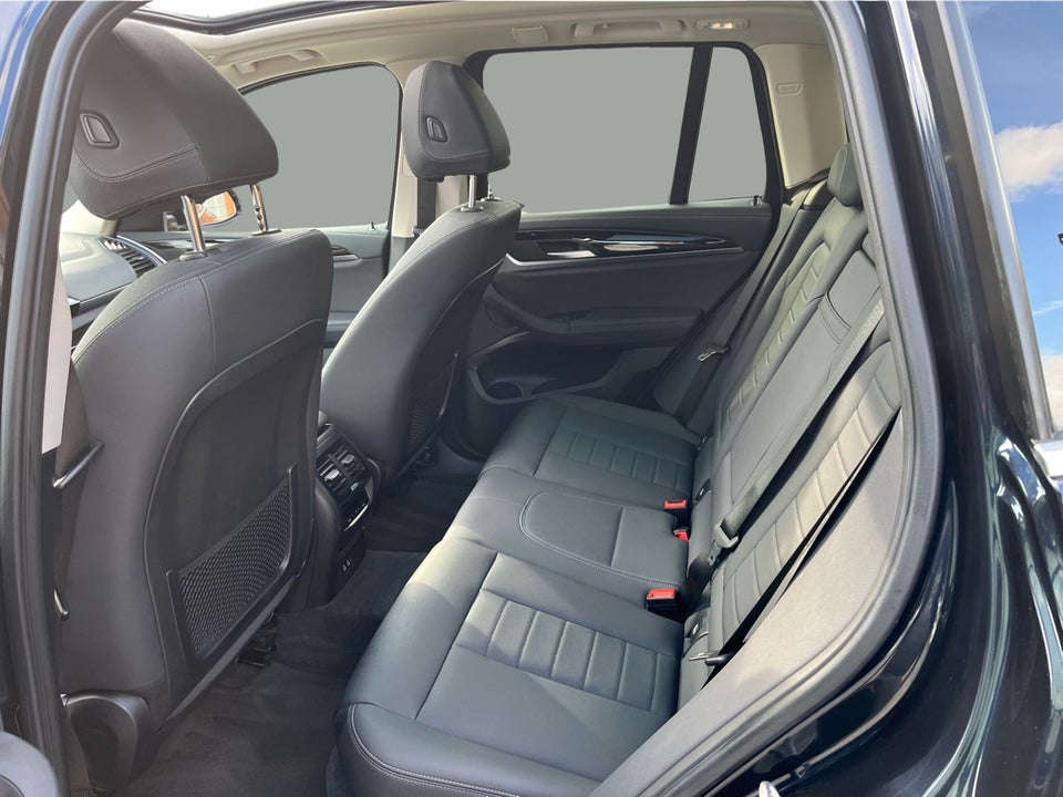 BMW iX3 Inspiring 5d