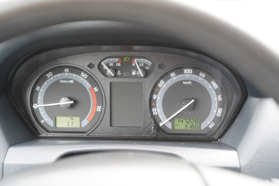 Skoda Fabia 1,4 16V 75 Ambiente Combi 5d
