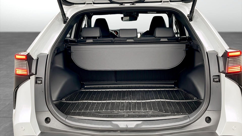 Toyota bZ4X Active 5d