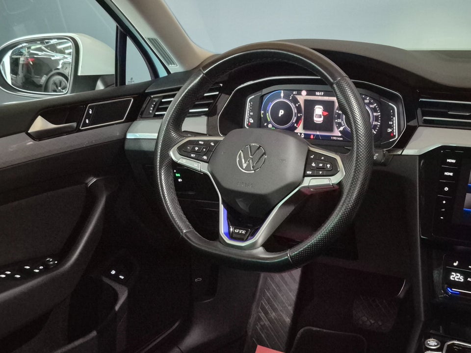 VW Passat 1,4 GTE DSG 4d