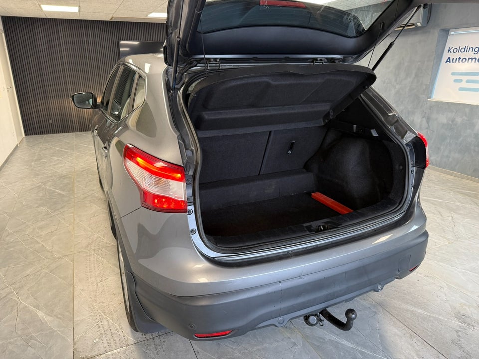 Nissan Qashqai 1,2 Dig-T 115 Visia 5d