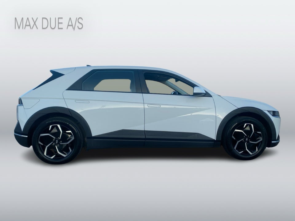 Hyundai Ioniq 5 77 Essential 5d