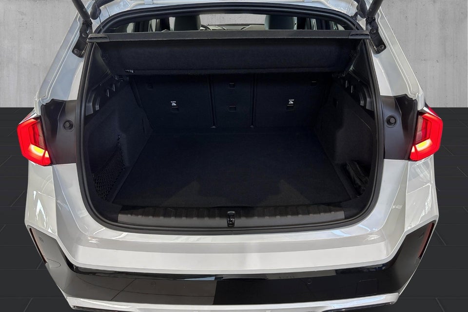 BMW iX1 eDrive20 M-Sport 5d