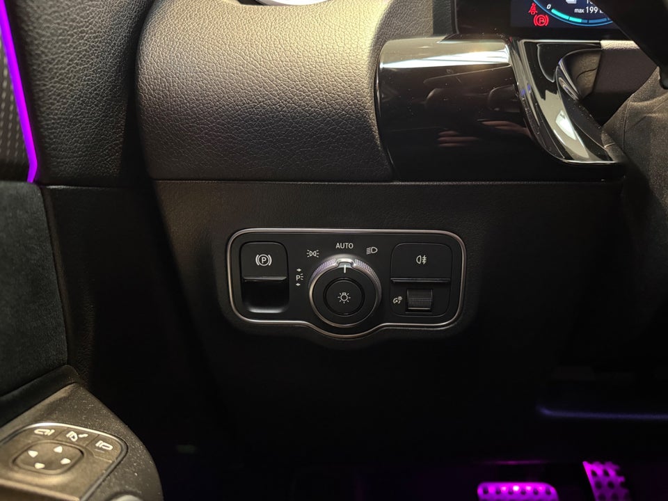 Mercedes EQA250+ Progressive 5d