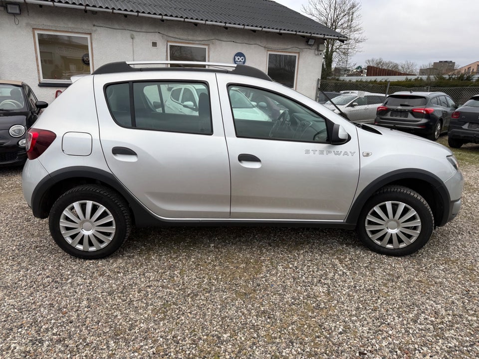 Dacia Sandero Stepway 0,9 TCe 90 Prestige 5d