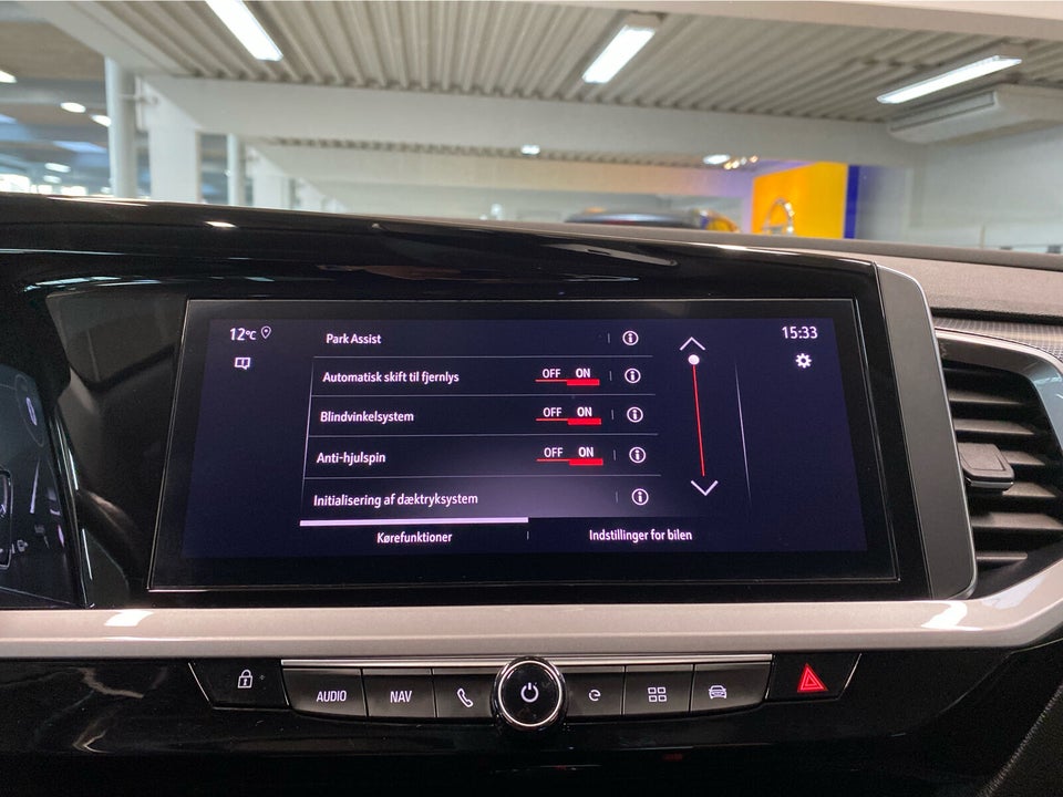 Opel Grandland 1,6 Hybrid Ultimate aut. 5d