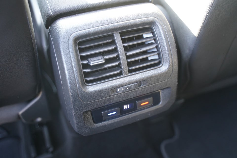 VW Touran 1,5 TSi 150 Highline DSG 7prs 5d