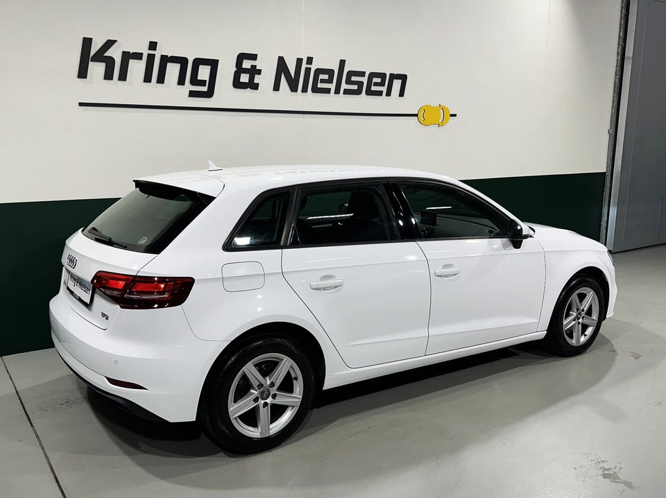 Audi A3 1,0 TFSi 116 Sportback 5d