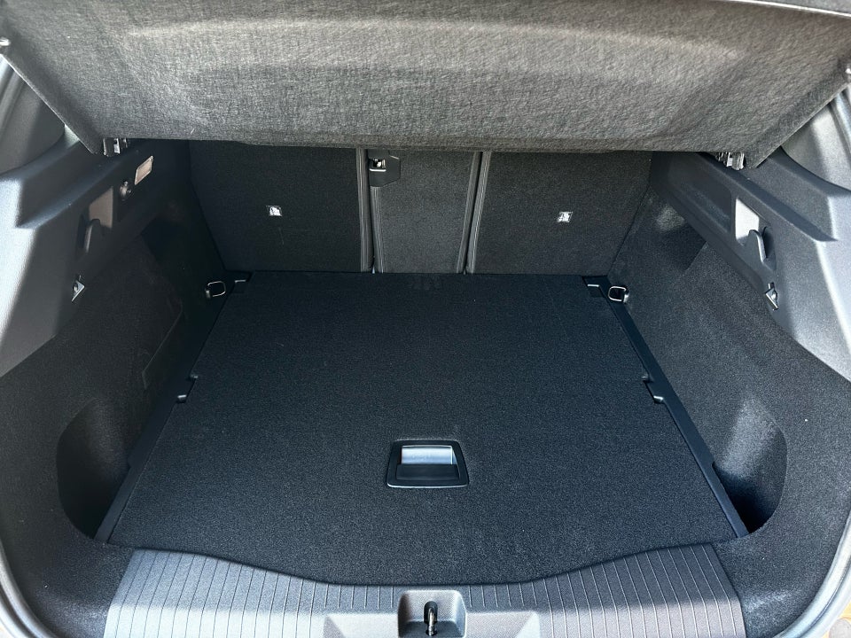 Opel Grandland-e 73 GS 5d