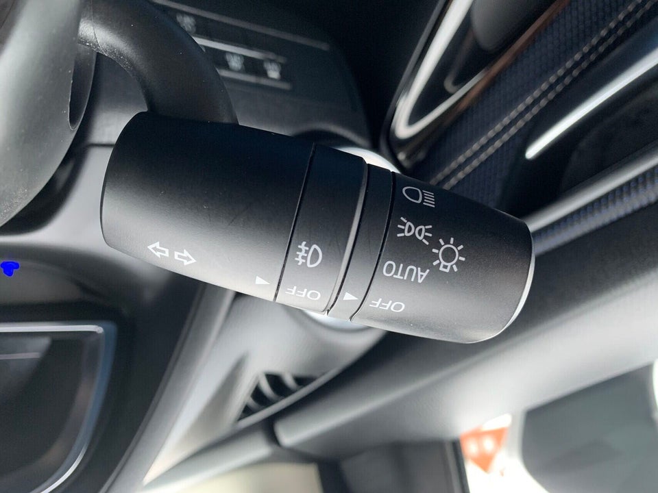 Mazda 2 1,5 SkyActiv-G 90 Cosmo 5d