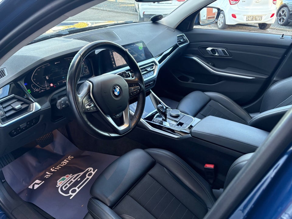 BMW 330e 2,0 Touring Sport Line aut. 5d