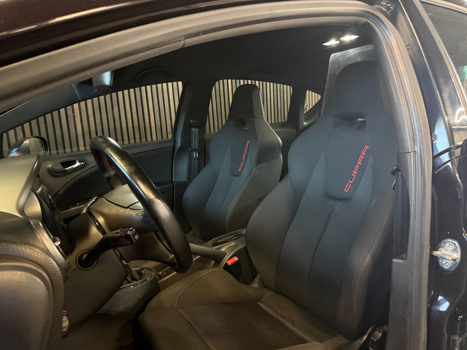 Seat Leon 2,0 TSi Cupra Van 5d