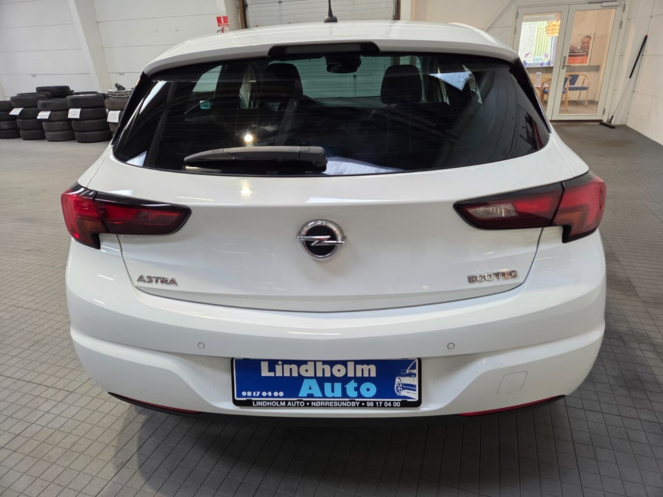 Opel Astra 1,0 T 105 Enjoy 5d