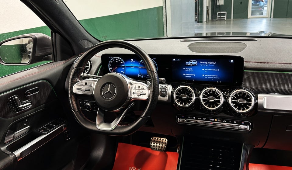 Mercedes EQB300 AMG Line 4Matic 5d