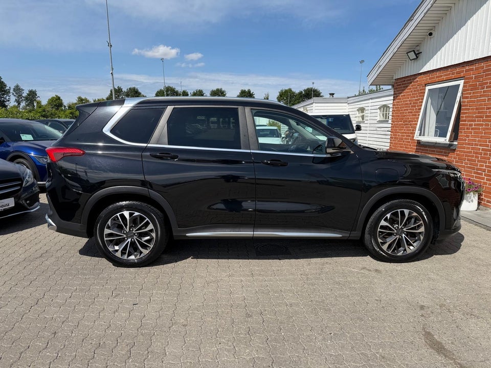 Maxus Euniq6 70  5d