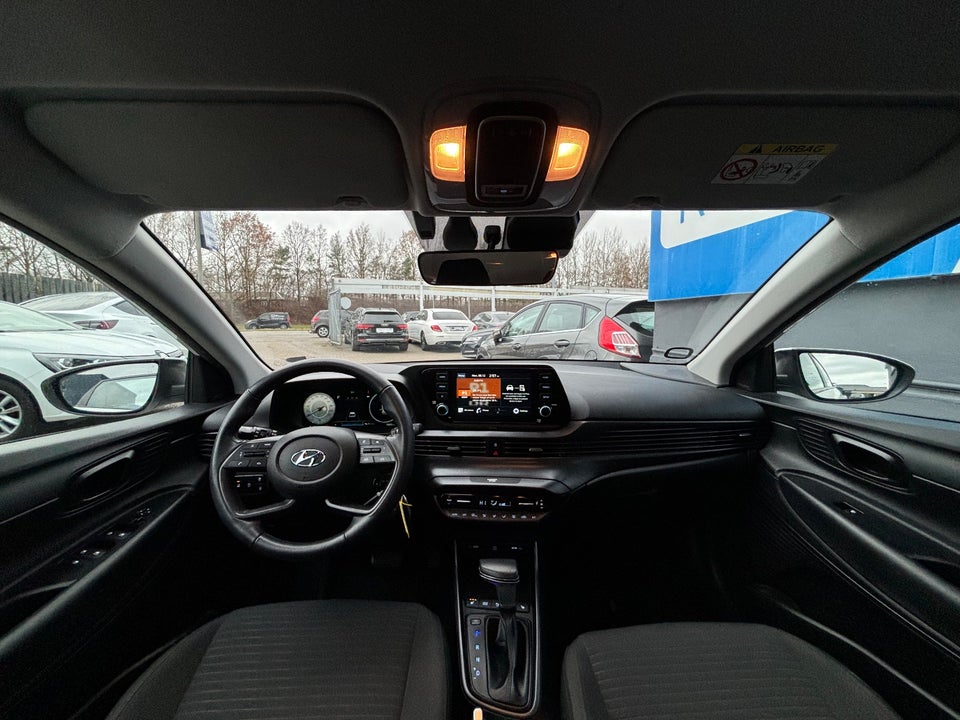 Hyundai i20 1,0 T-GDi Essential DCT 5d