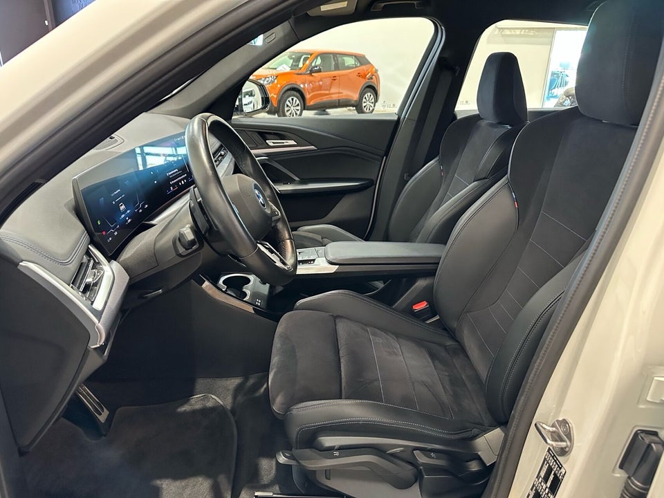 BMW iX1 eDrive20 M-Sport 5d
