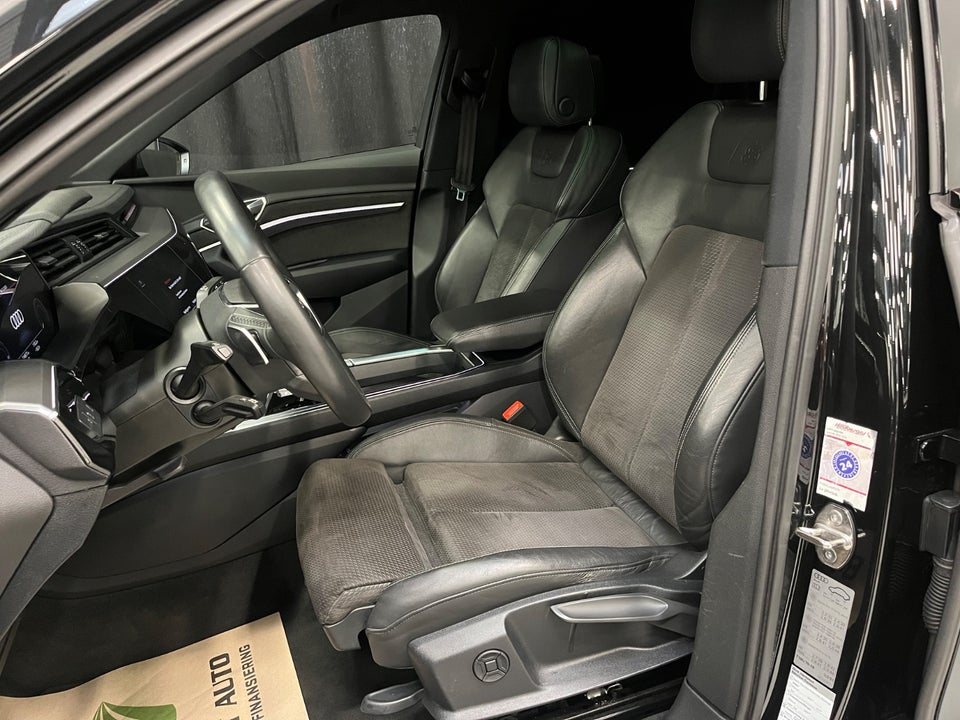 Audi e-tron 55 S-line quattro 5d