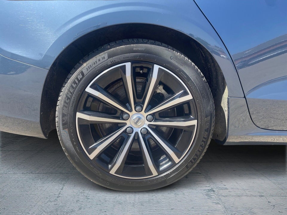Volvo V60 2,0 T6 ReCharge Plus Bright aut. AWD 5d