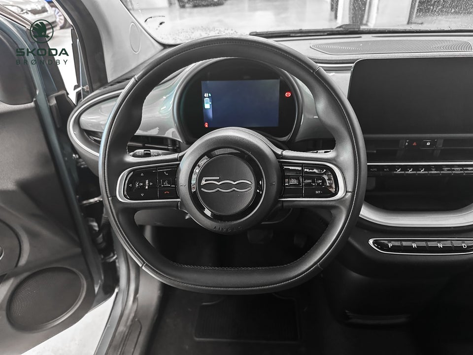 Fiat 500e 42 Business 3d