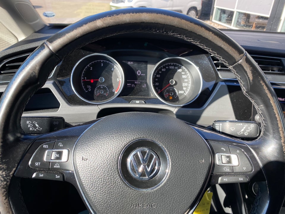 VW Touran 1,6 TDi 115 Comfortline Van 5d