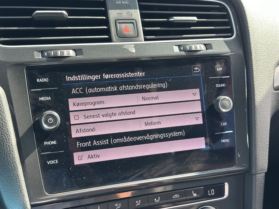 VW Golf VII 1,5 TSi 130 Comfortline 5d