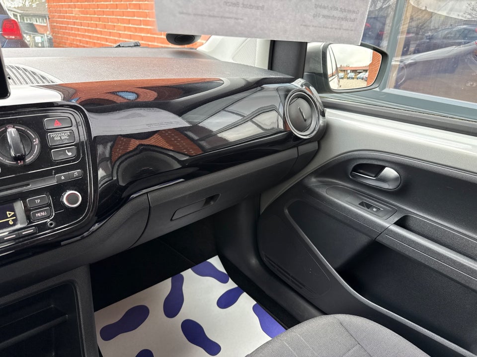 VW Up! 1,0 60 Life Up! BMT 5d