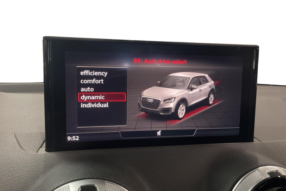 Audi Q2 35 TFSi S-line S-tr. 5d